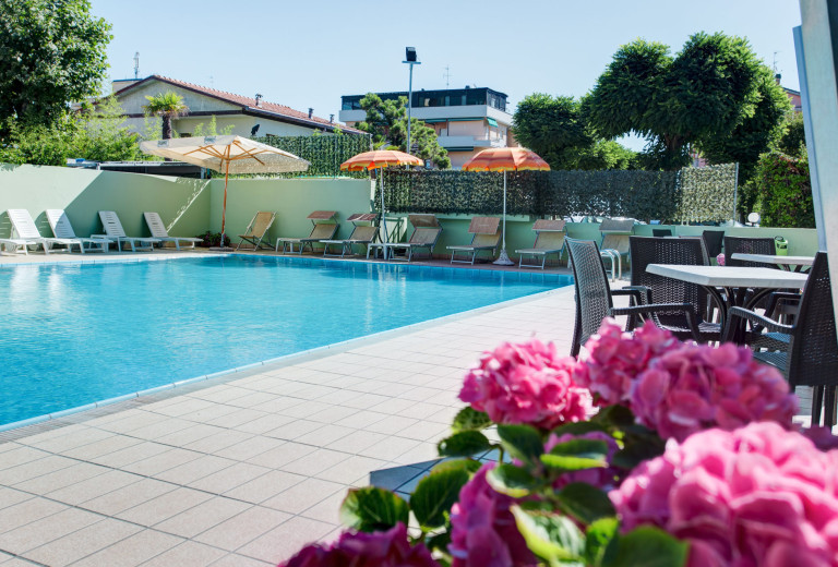 media.Slide_HotelRock_1Costavacanzehotels